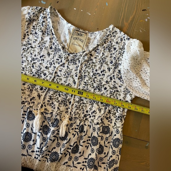Chic Bohemian Lace Dress in Blue and White Size Small - Picture 3 of 9